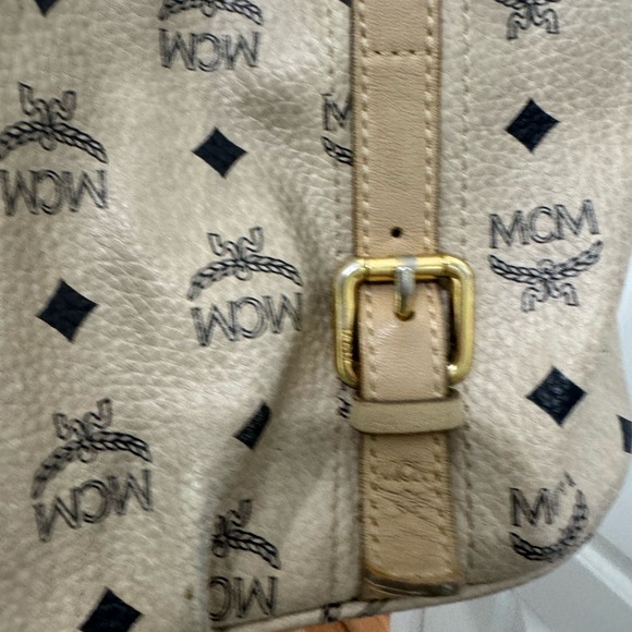 MCM Beige Monogram Tote - Picture 5 of 9